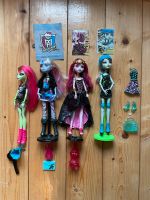 3 Monster High Puppen + 1 Outfit Dithmarschen - Tellingstedt Vorschau