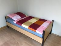 Bett Einzelbett Jugendbett Holz Metallbett inkl Gitterrost 90x200 Schleswig-Holstein - Neumünster Vorschau
