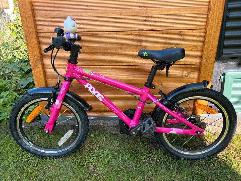 Frog 48 Kinderfahrrad in Pink, superleicht, 16 Zoll in Petershausen