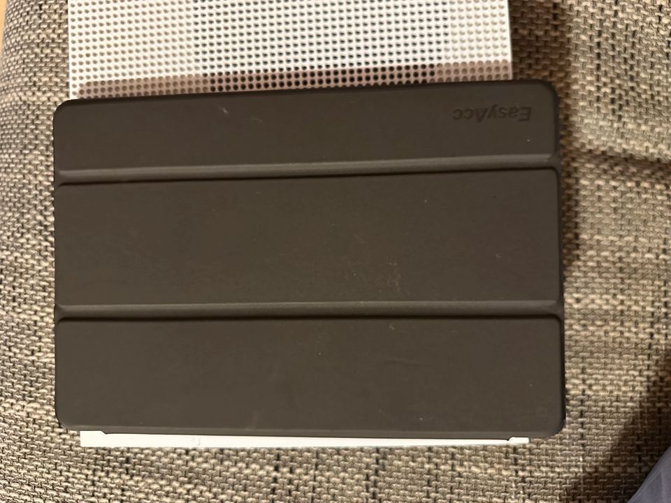 Samsung Galaxy Tab S6lite 64GB mit Hülle in Ebsdorfergrund