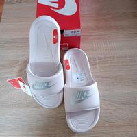 NIKE  Badeschuhe, Gr. 37 NEU Berlin - Reinickendorf Vorschau