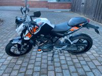 KTM Duke 125 White ABS Bayern - Kasendorf Vorschau