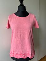 Rot gestreiftes Shirt von S.Oliver, Gr. 38 Korallenrot. Frankfurt am Main - Gallusviertel Vorschau