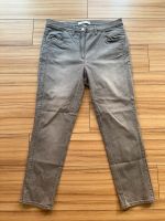 TOP leichte bequeme Sommerjeans Hose von Brax Größe 42 Sachsen - Hoyerswerda Vorschau