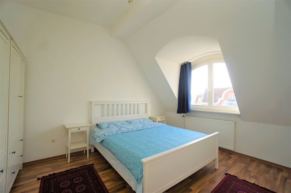 *** Britz / Neukölln! Tolle Dachgeschoss-Maisonette nahe Germaniakiez! *** in Berlin