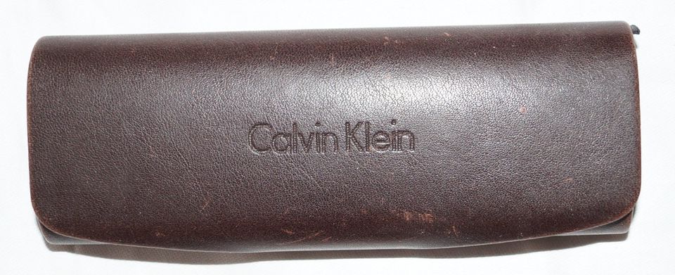 Calvin Klein Sonnenbrille in der Originalhülle - unbenutzt! in Norden