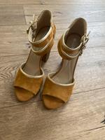 Geox Sandalen Highheel  hellbraun 39 neu Frankfurt am Main - Eckenheim Vorschau