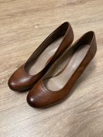 Tamaris Pumps highheels Schuhe beige braun Creme Gr 37 Leder Bayern - Luhe-Wildenau Vorschau