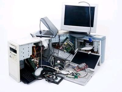 Ich suche Elektronik z.b defekte PCs Laptops alte Handys in Bedburg-Hau
