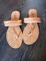 Pantoletten, Flipflops, Sandalen gr 40 Cognac Damen Sachsen-Anhalt - Abbenrode Vorschau