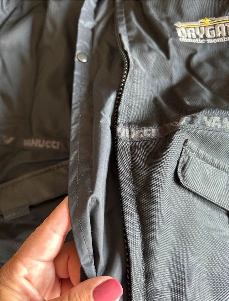 Damen Motorrad Jacke Vanucci Gr. M in Neunkirchen Siegerland