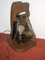 Brutalistische Tischlampe aus Eiche, Vintage , Glockenform, Rar Niedersachsen - Söhlde Vorschau