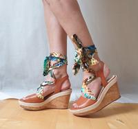 Sandaletten Wedges Högl bunte Bindebändern Gr. 4,5 /37,5 Bayern - Großostheim Vorschau