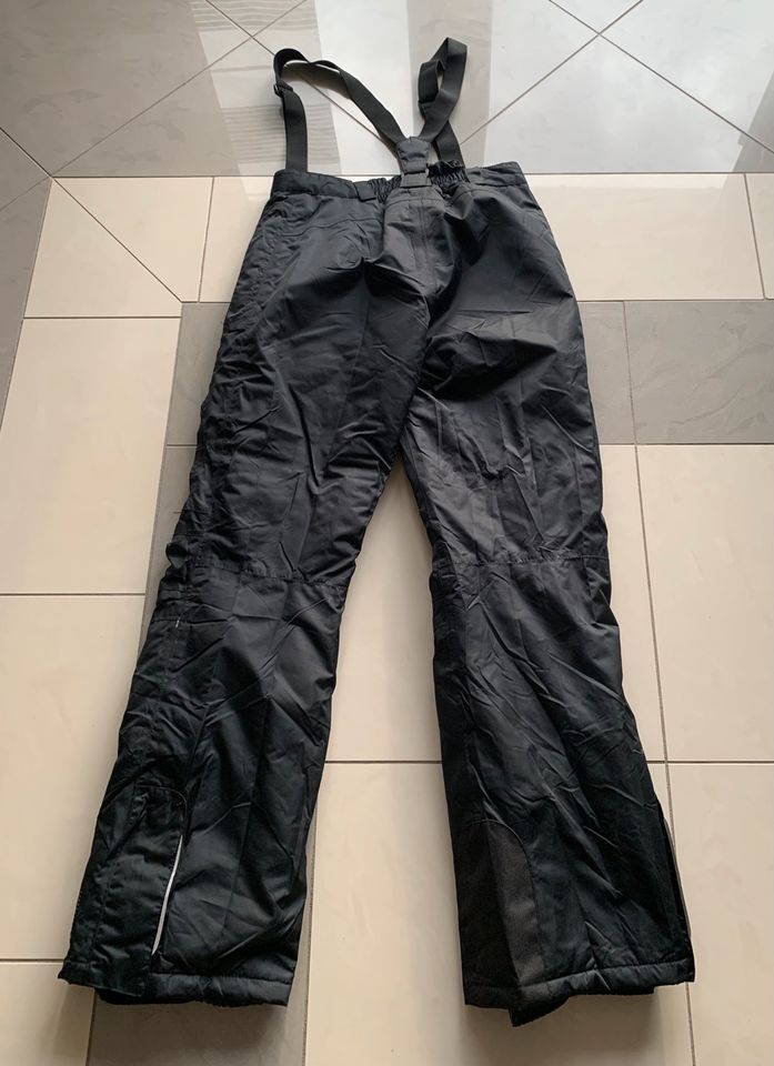 Schneehose Skihose Thermohose Gr. 158/164 schwarz in Vechta