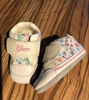 Geox Krabbelschuhe Baby Gr. 17 NEUw Schuhe Hausschuhe Nordrhein-Westfalen - Netphen Vorschau