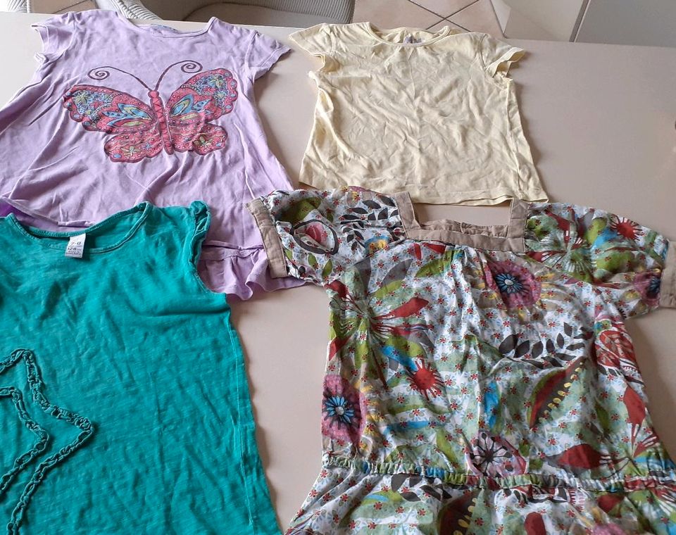 ♡ 4 T-Shirts♡Gr. 128♡ZARA kids, Mads&Mette♡ ♡ in Worbis