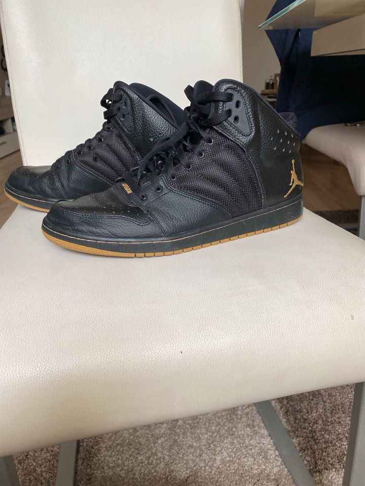 Nike Jordan, schwarz gr 47,5 in Aachen