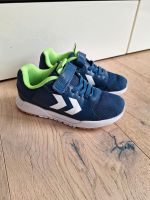 HUMMEL Sneaker Größe 30 blau Hallenschuhe Sportschuhe Schulsport Nordrhein-Westfalen - Meerbusch Vorschau