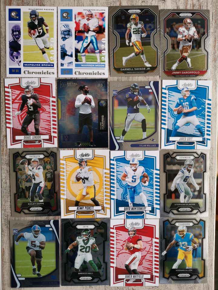 Football NFL Panini Sammelkarten. Trading Cards Mahomes, Purdy... in Reutlingen