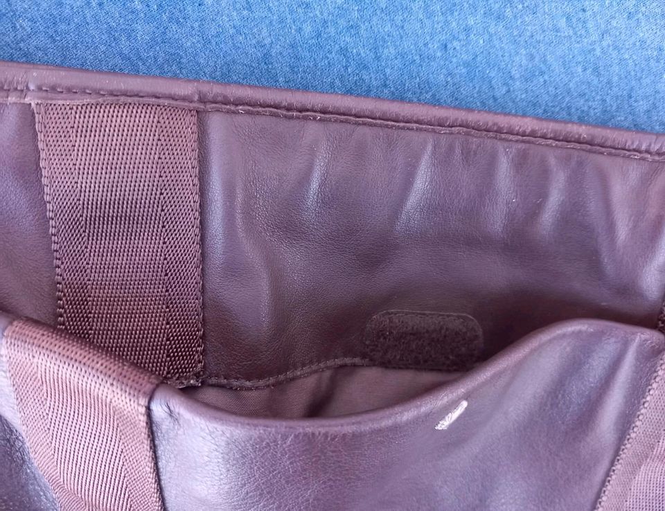 MANDARINA DUCK Tasche crossbody braun Leder Ripsband-Deko verstel in München