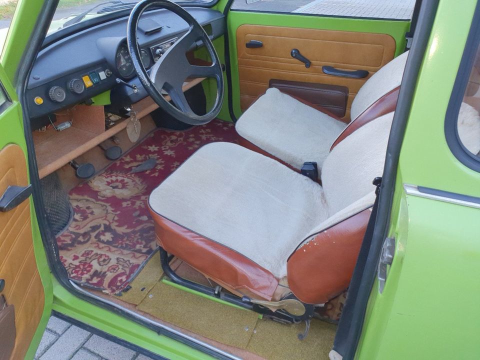 Trabant 601 S de luxe ( P 601 LX ) mit AHZV in Berka/Werra