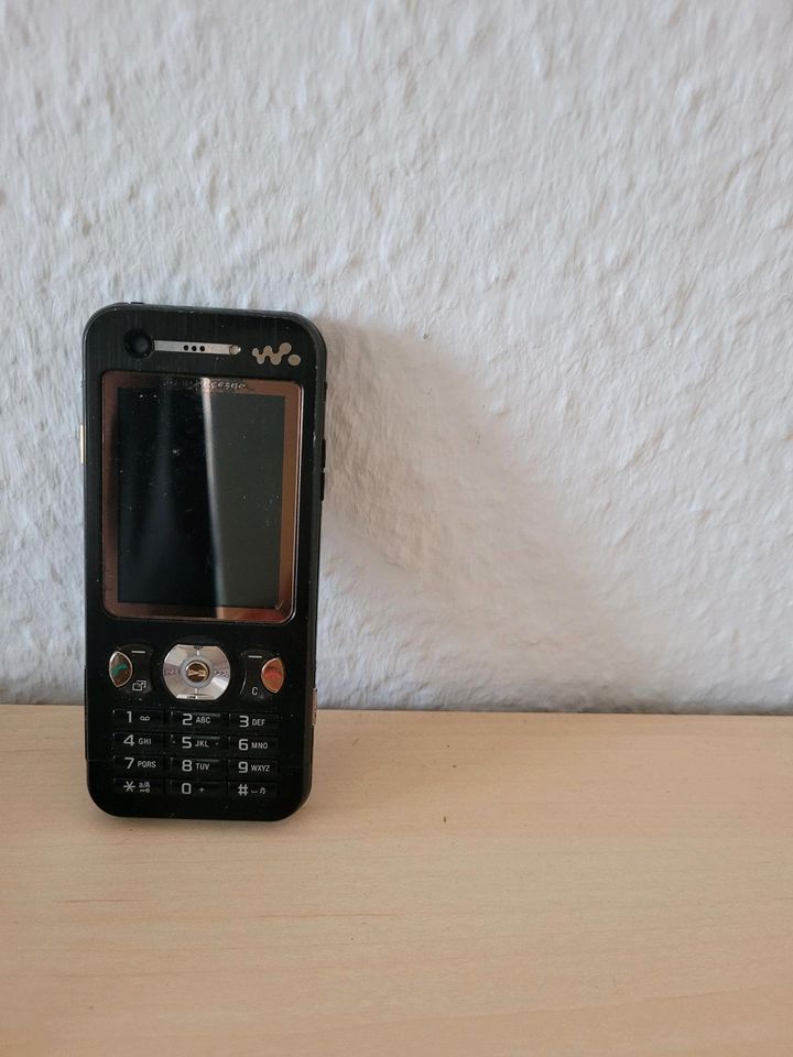 Sony Ericsson W890i Handy Telefon Smartphone Gerät Ladekabel Son in Berlin