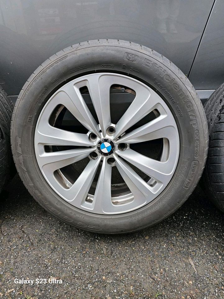 BMW Original Alufelgen 18 Zoll Felgen mit Sommerreifen in Hanau