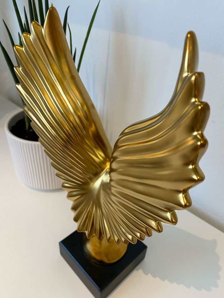 Keramik Adlerskulptur Gold Adler Skulptur modern in Centrum