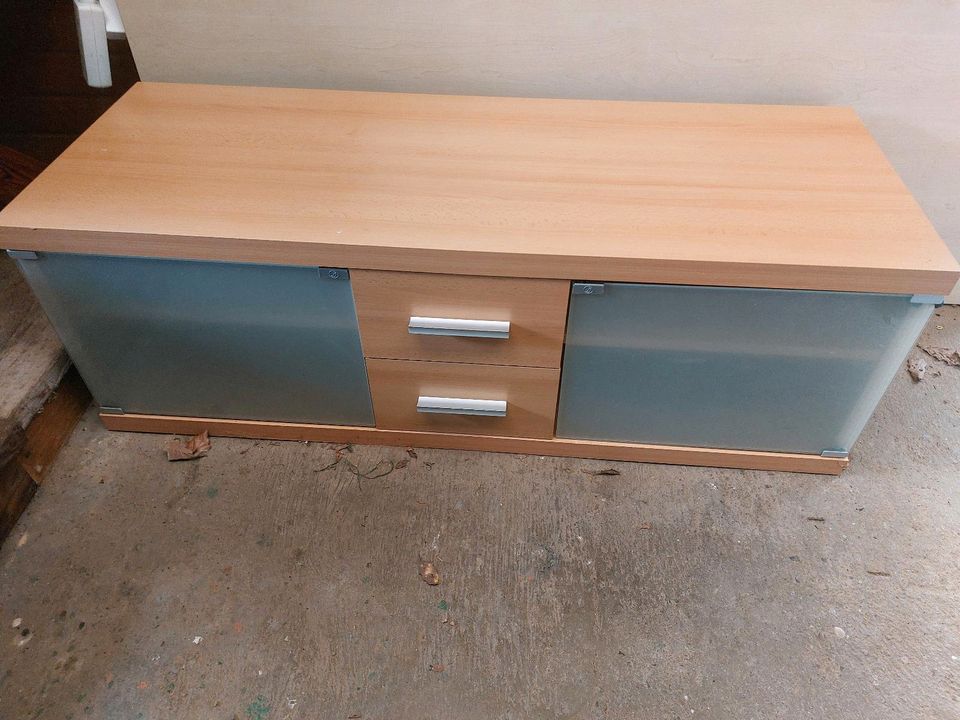 TV Schrank, Lowboard. Unterschrank für Fernseher in Kreuzwertheim