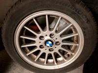 BMW 16 Zoll Alufelgen incl. Winterreifen E90,E91,E92,E93 Niedersachsen - Moormerland Vorschau