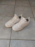 Nike Sneaker Court Borough Low 2, Gr. 36 Bayern - Bad Neustadt a.d. Saale Vorschau