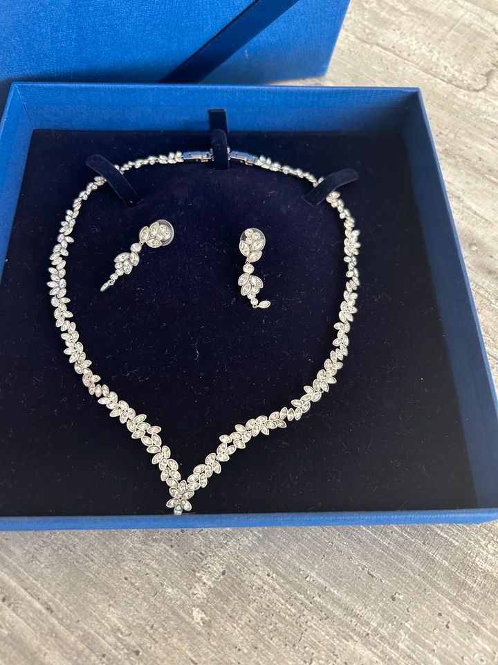 Swarovski Schmuck-Set *neu* in Tübingen