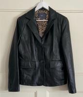 TCM Tchibo Gr.42 Schwarz Echtleder Jacke wNEU Brandenburg - Senftenberg Vorschau