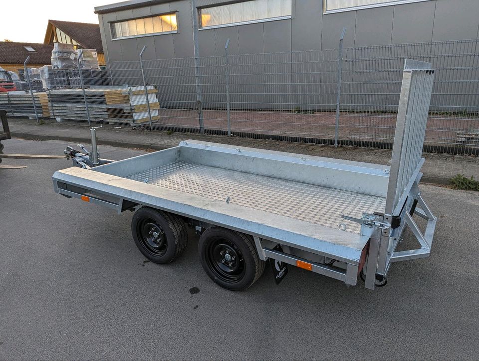 Minibagger Bagger Anhänger Trailer Alu Boden 300cm x 150cm 2,7t in Breitenfelde