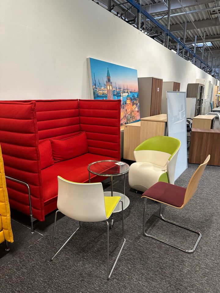 200 x Auflösung Büromöbel Schreibtisch Bürostuhl Aktenschrank in Hamburg