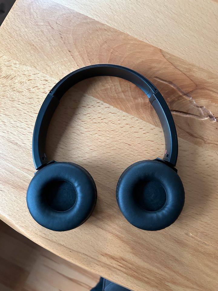 Bluetooth-Kopfhörer Sony in Illingen
