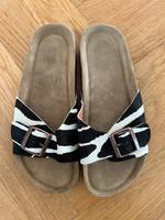 Sandalen Schlappen Zebra neu 39 Leder Fell Madrid Baden-Württemberg - Ulm Vorschau