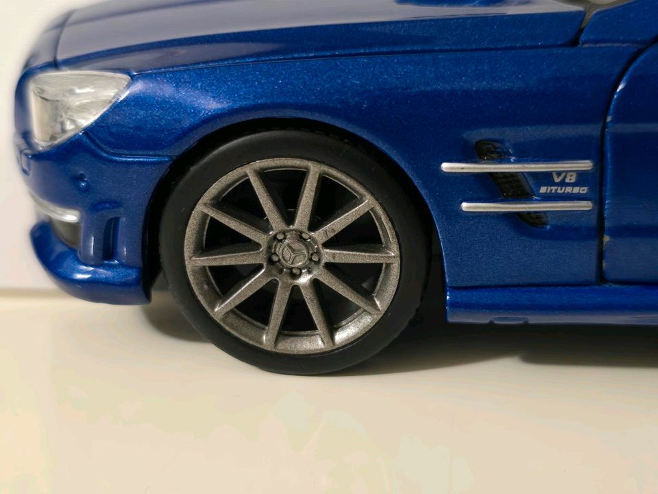 Mercedes Sl 63 AMG (Modellauto) in Nersingen