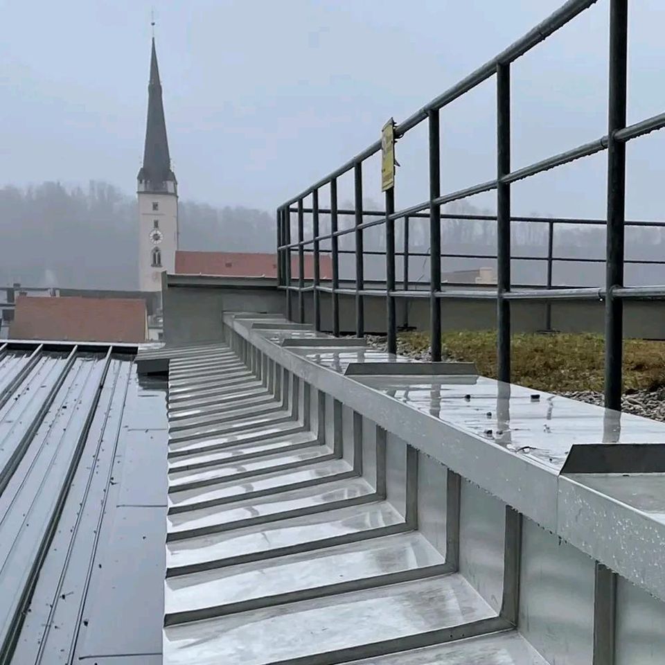 Verkleidungen an Dach • Wand • Schornstein • Fassade | Dachdecker in Dortmund