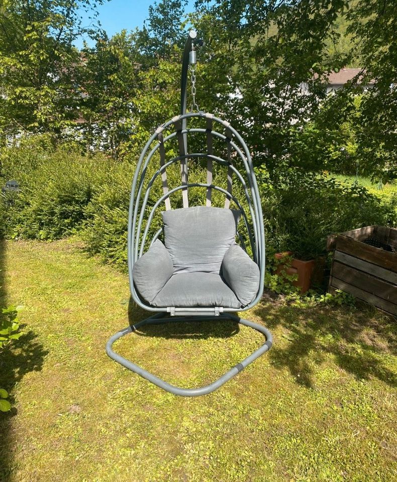 hochwertiger XXL Hängesessel Hängematte Gartenmöbel Neupreis: 499 in Eberbach