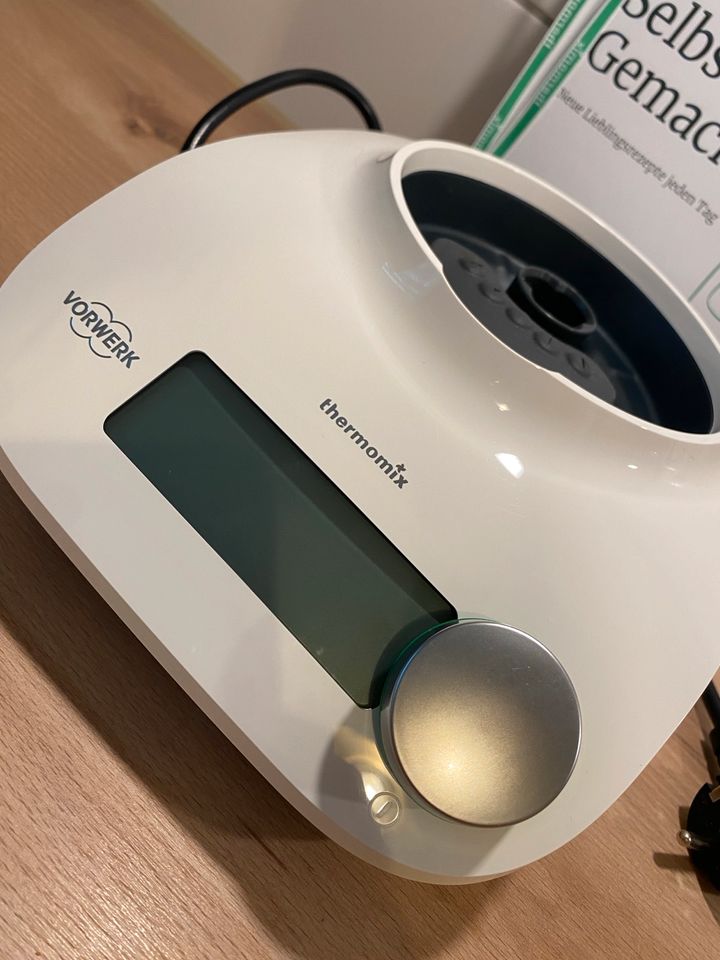 Vorwerk Thermomix Friend (ohne Mixtopf) (neu) mit Garantie in Stuttgart