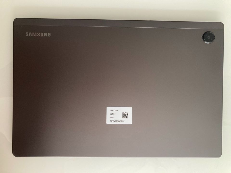 Samsung Galaxy TAB A8 WIFI + Garantieverlängerung + Hülle in Mannheim