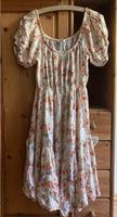 Koton Sommerkleid Kleid mit Blumen und weiten Ärmel Gr. 44 Neuhausen-Nymphenburg - Neuhausen Vorschau