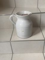 Vase Kanne weiß, vintage H ca. 25 cm, Durchmesser unten ca. 17,5 Nordrhein-Westfalen - Harsewinkel Vorschau