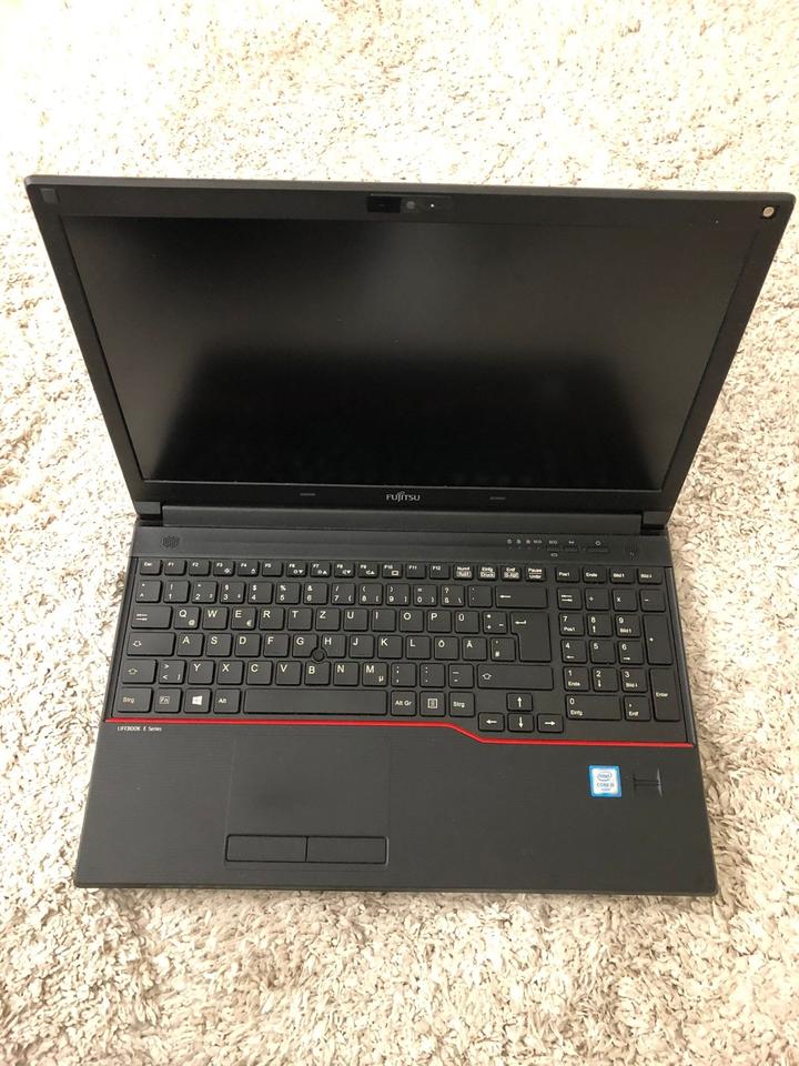 Fujitsu Lifebook E556 Business Laptop i5 8GB Ram 256SSD 15‘‘ FHD in Gladbeck