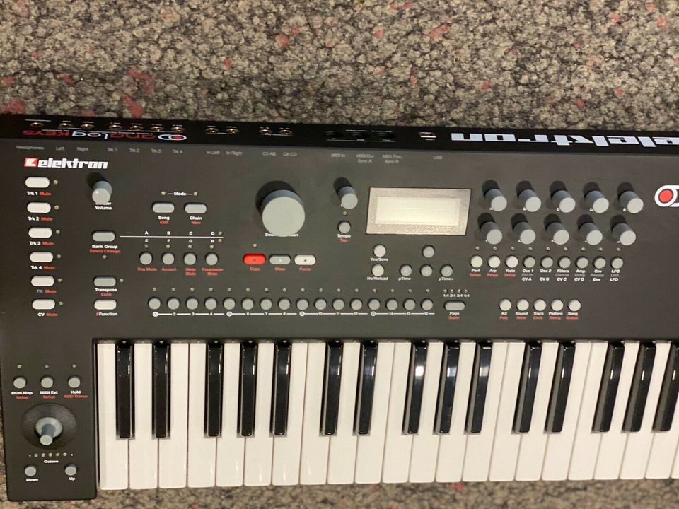 Elektron analogkeys synthesizer Analog Synth mit Rechnung in Pforzheim