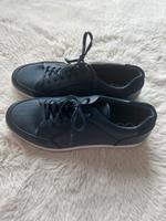 Calvin Klein Sneaker Größe 45 Neuwertig Wandsbek - Wohldorf-Ohlstedt Vorschau