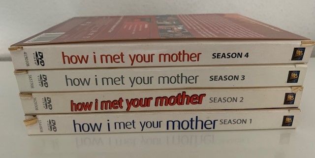 How i met you mother Staffeln 1-4 DVD's in Augsburg
