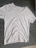 Original Tommy Hilfiger T Shirt Grau S Saarbrücken-Mitte - Alt-Saarbrücken Vorschau