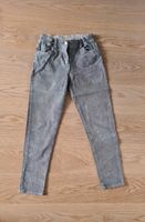 Cordhose grau von Mini Boden Gr. 11y 146 Hessen - Bad Schwalbach Vorschau